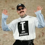 Adrián Appiolaza deja la dirección creativa de Moschino