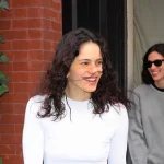 Al puro estilo Bianca Censori: ¿es este look ‘nude’ el más atrevido de Rosalía hasta la fecha?