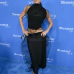 El último look de Ester Expósito en la alfombra roja consigue ser minimalista y arquitectónico al mismo tiempo