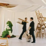 La boda en Málaga del artista Rafa García y Rubén (fundador de Garado Studios): un enlace más allá del tiempo y el lugar