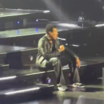 Lionel Richie, «mareado» en el escenario en pleno concierto – jenesaispop.com