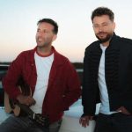 Los Caños regresan con ‘Con Todo’, su primer single inédito en dos décadas