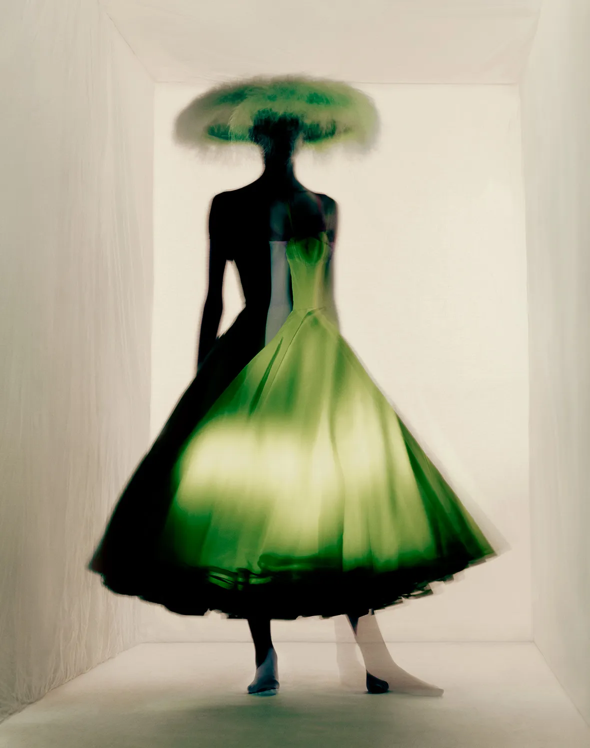 “Persigo la belleza. A veces siento que puedo tocarla” Paolo Roversi sobre su muestra ‘Doubts que mañana se inaugura con...
