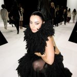 ‘SS26’ es la pasarela «directa al infierno» de Charli XCX – jenesaispop.com