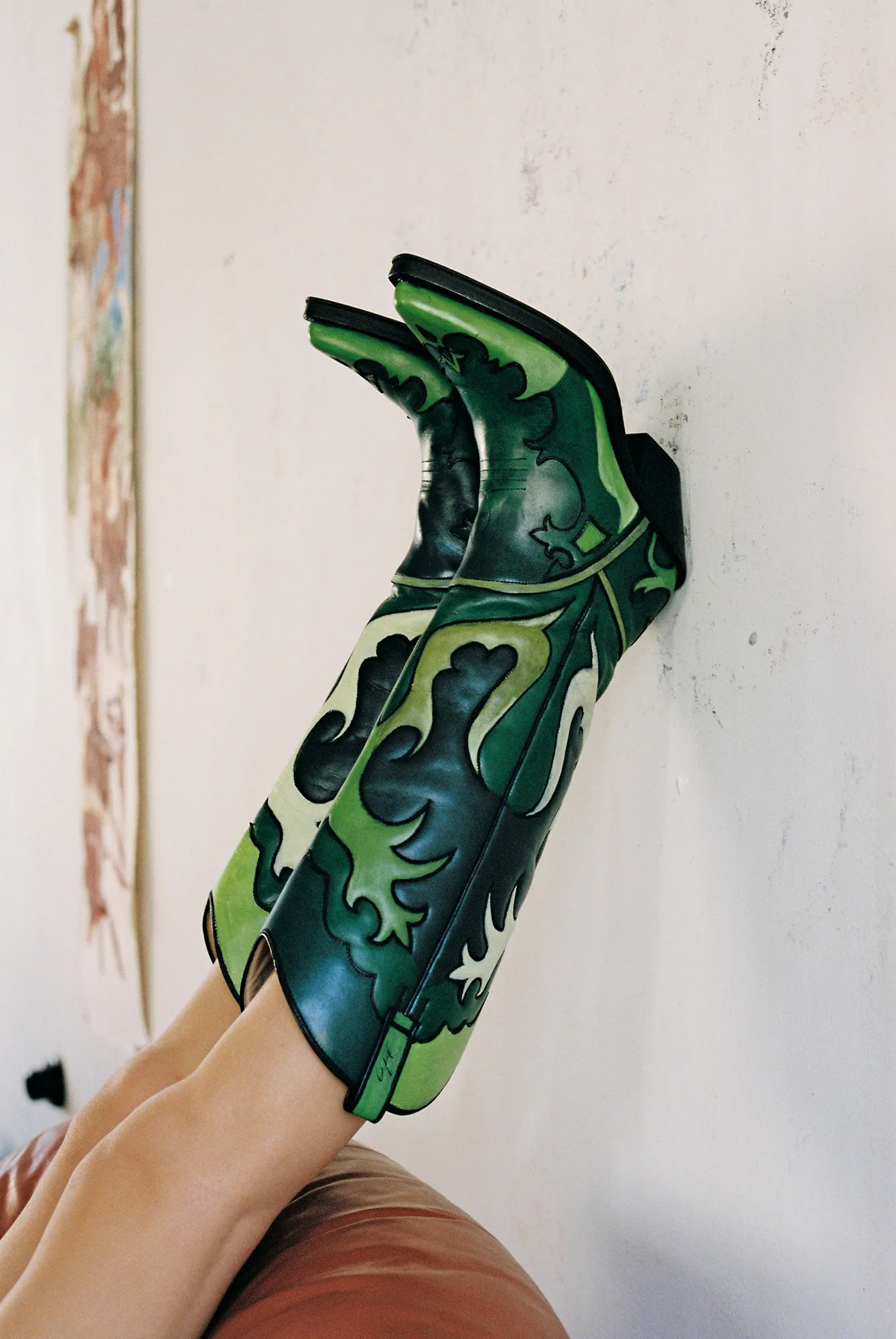 botas de almu cañedo para gabriela hearst