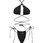 Bikinis y bañadores: estas 8 marcas están reinventando el mercado del baño