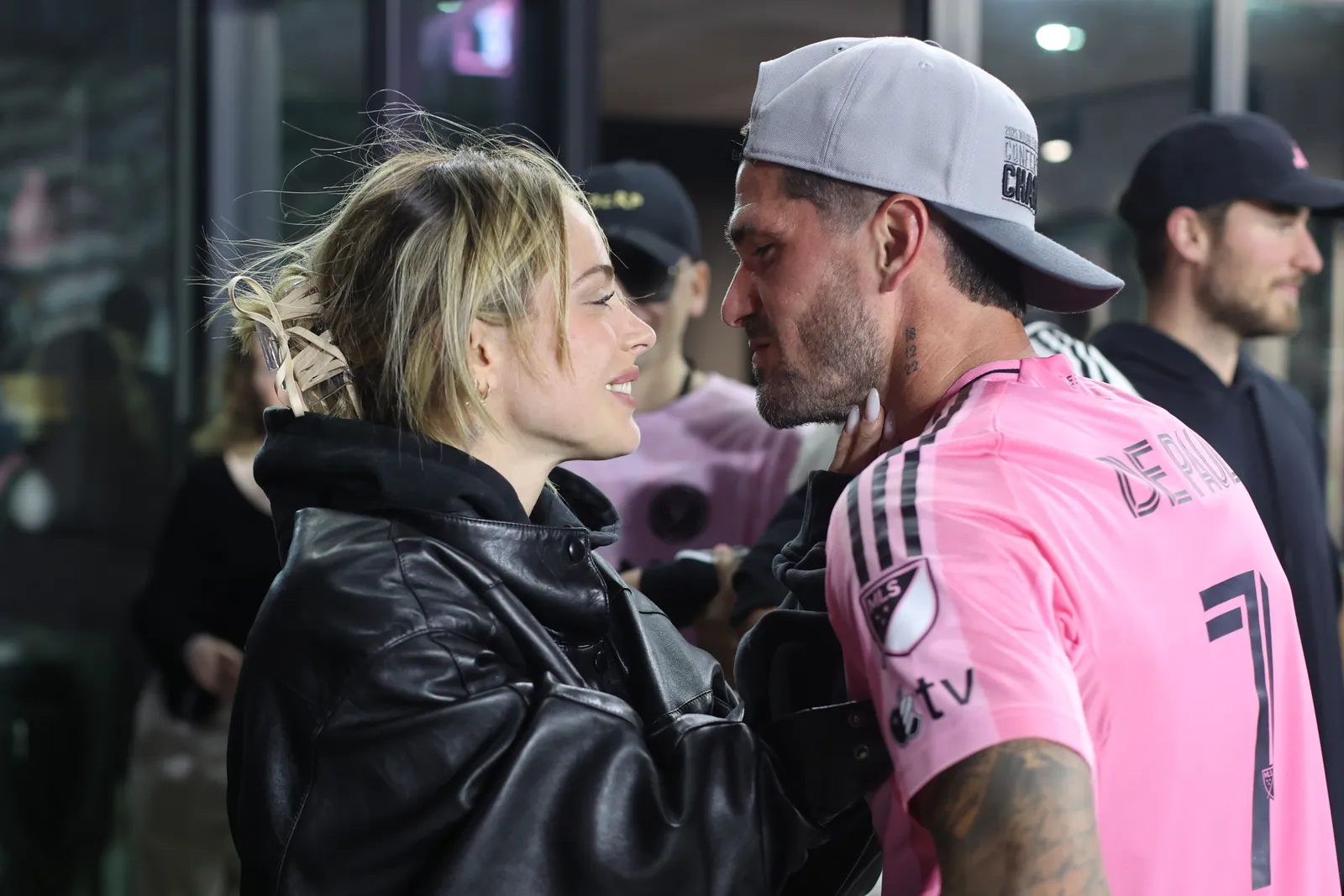 FORT LAUDERDALE FLORIDA  NOVEMBER 29 Rodrigo De Paul 7 of Inter Miami CF celebrates with Tini Stoessel after winning the...