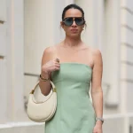 Hola al verde menta, adiós al amarillo mantequilla: esta es la nueva manicura favorita de las chicas minimalistas