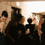 La magia detrás de las costuras (y el backstage) de la colección de Alta Costura de Armani Privé
