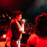 Robbie Williams y CMAT son dioses del entretenimiento en Bilbao BBK Live – jenesaispop.com