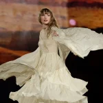 Taylor Swift llevó un vestido de novia de Dior Couture en su boda con Travis Kelce